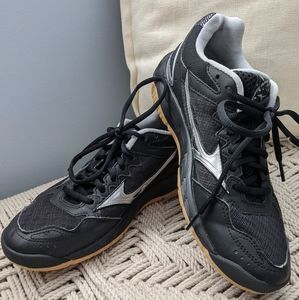 Mizuno Volleyball shoes